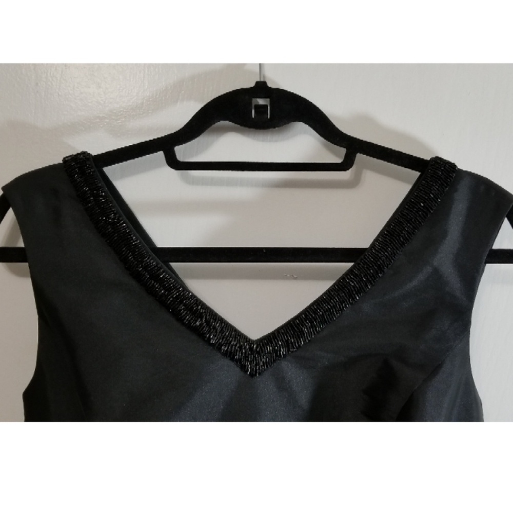 NWOT | Ellen Tracy V Neck Fit & Flare Black Dress - Picture 5 of 6
